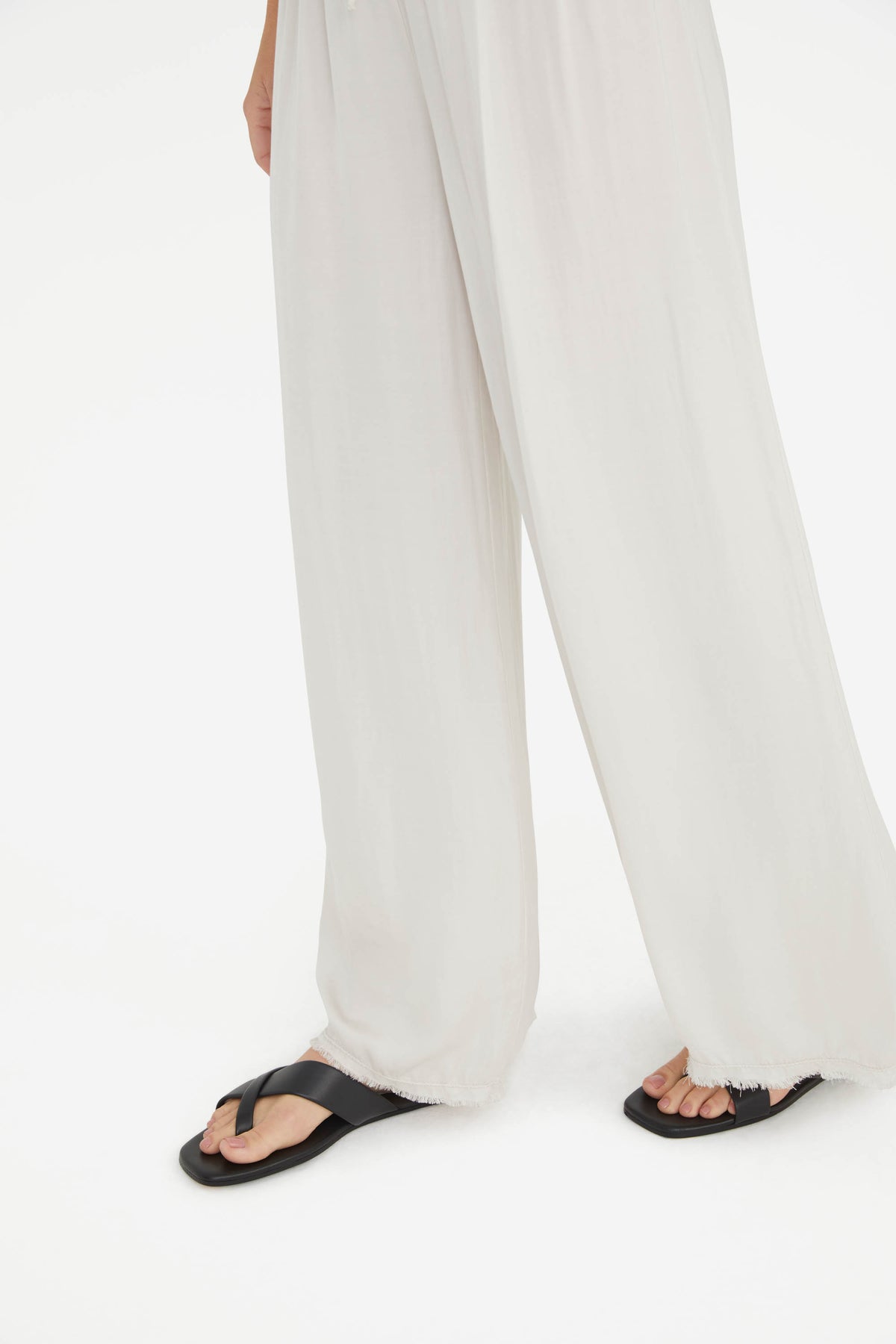The Rising Satin Pants in Beige - Marché