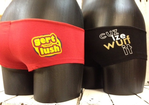 GERT LUSH AND CUZ IZE WURF IT HOTPANTS