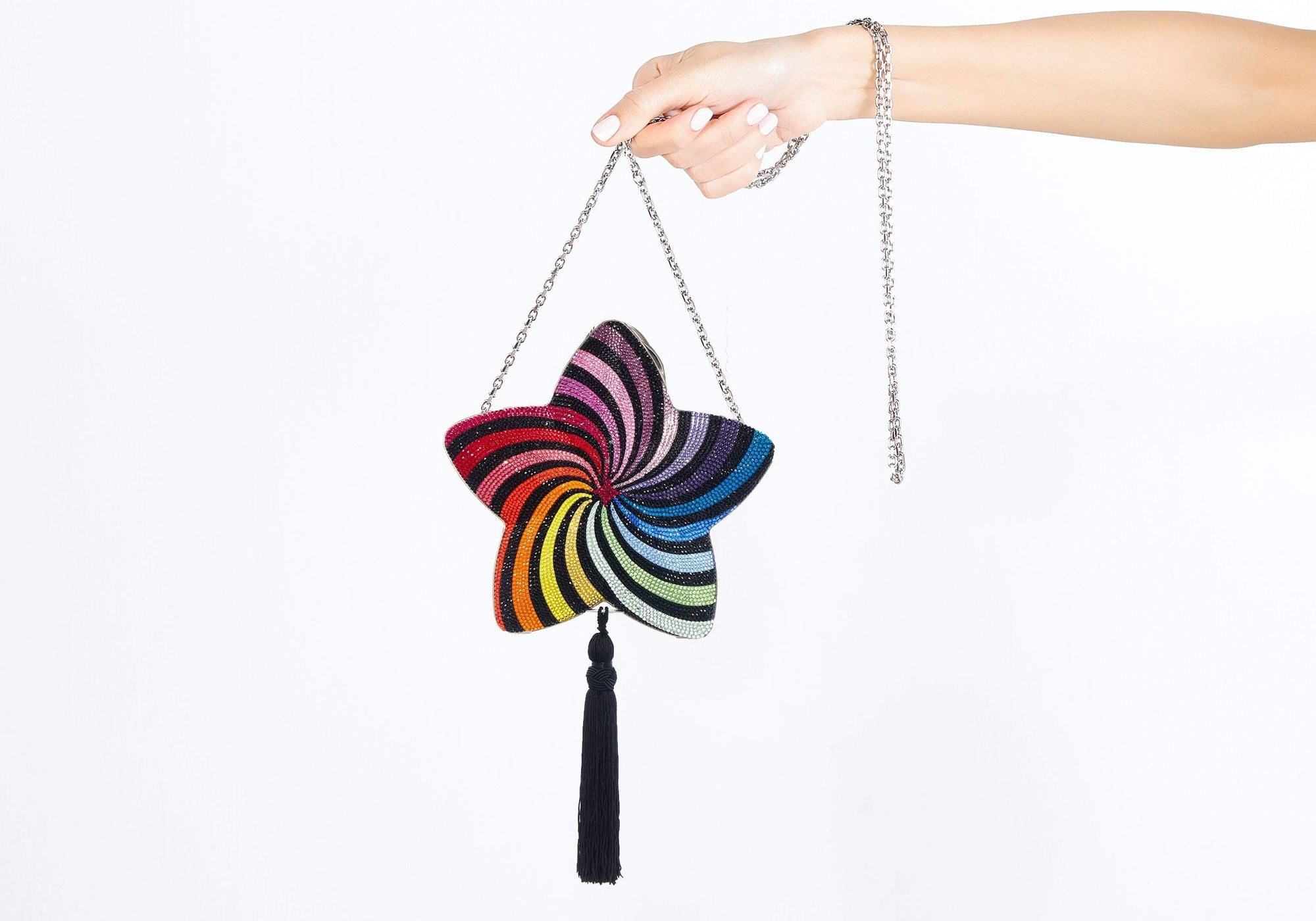 Judith Leiber – Adding Dimension to the Quintessential Clutches -  Luxurylaunches