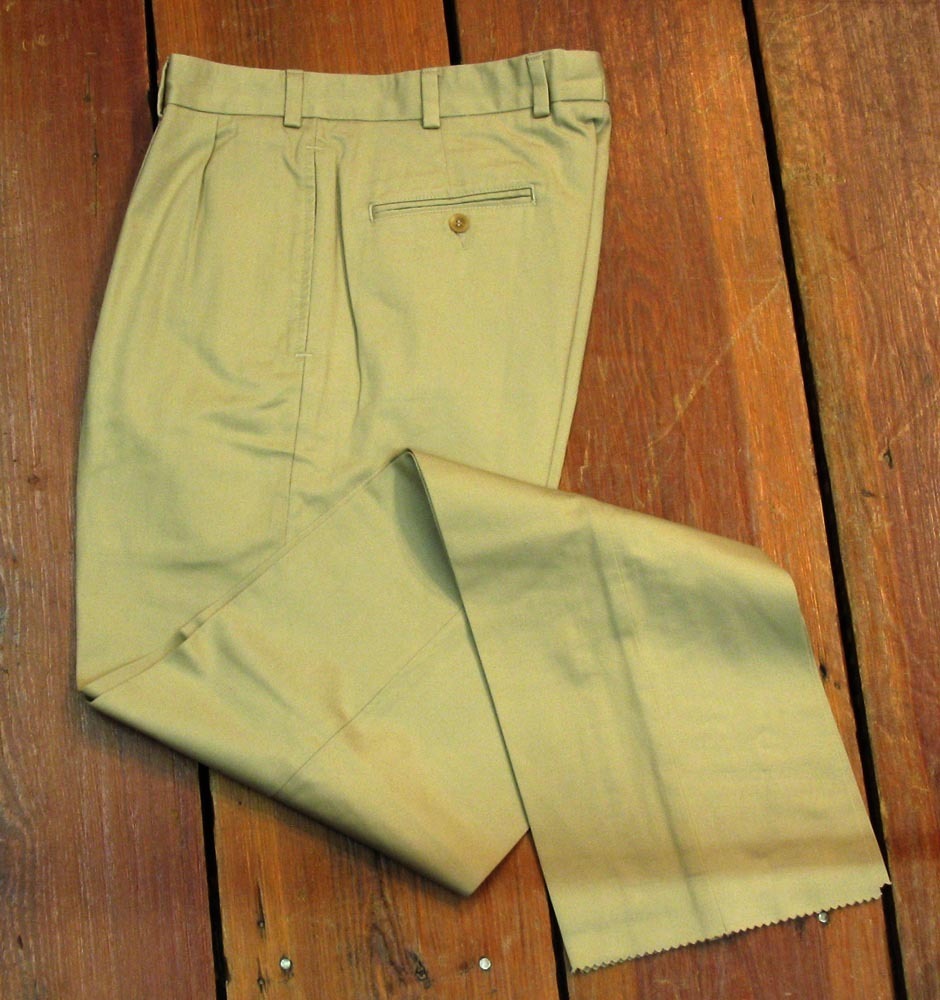 Bill's Khakis - Andy Thornal Company