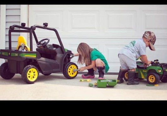 john deere 6v gator ride on