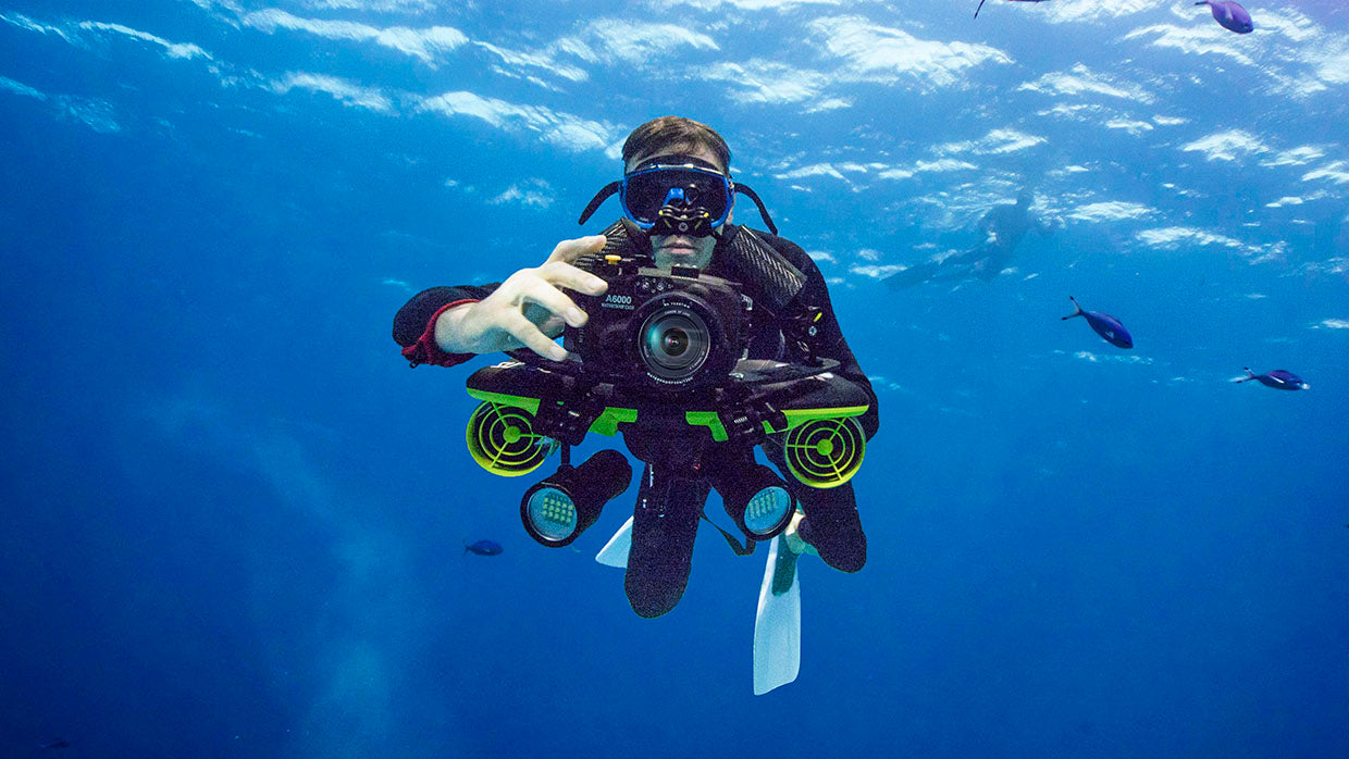 Sublue Seabow underwater scooter Capture amazing sights without boundaries