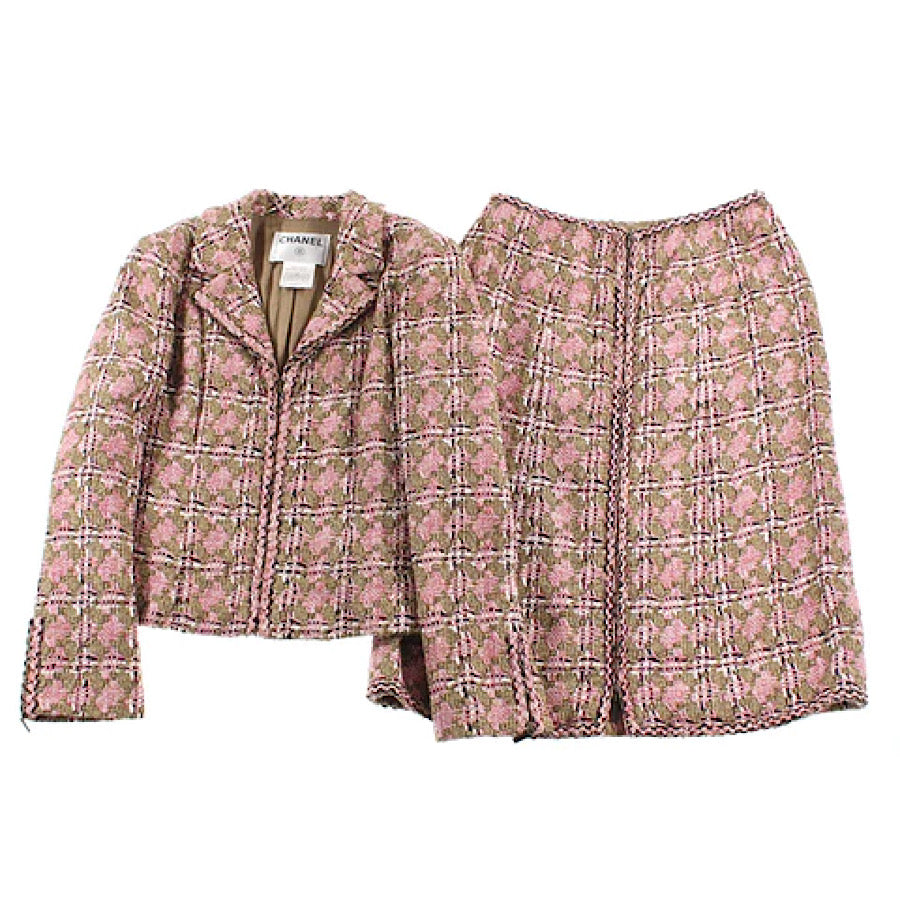 CHANEL 1998 Orange  Beige Wool Tweed Vintage Skirt Suit Bouclé CC Buttons   Chelsea Vintage Couture