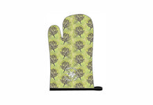 Load image into Gallery viewer, Oorany Arts Aboriginal Oven Glove Single - fair-dinkum-gifts