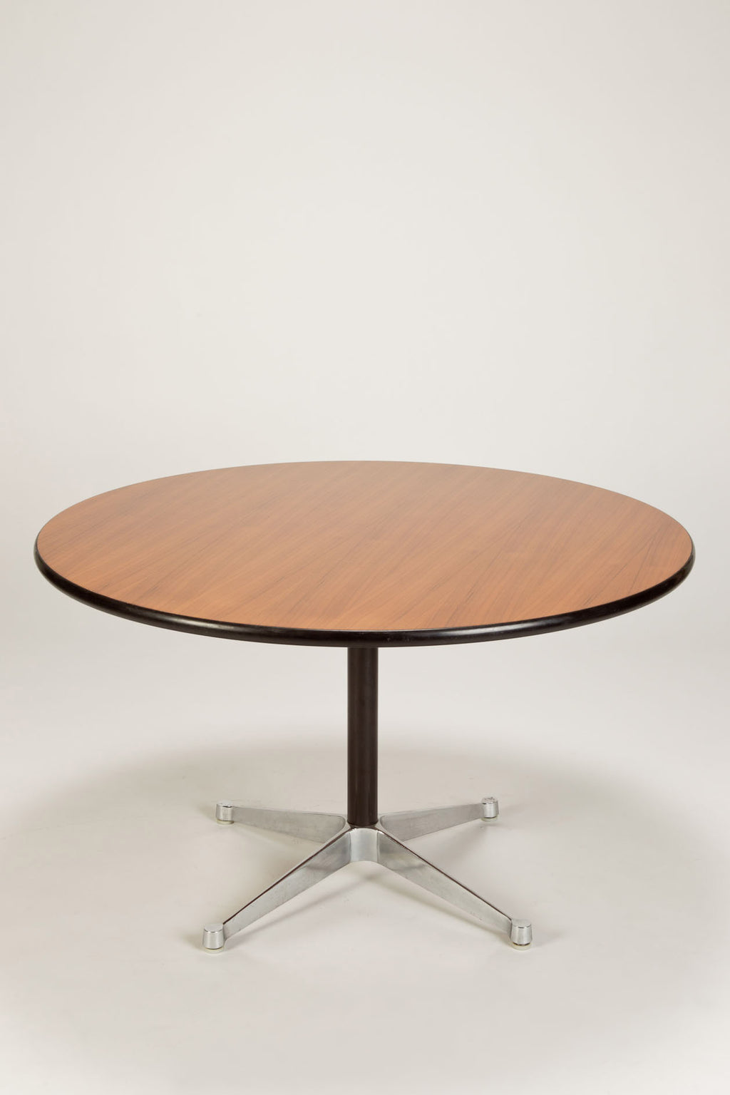 eames wood table