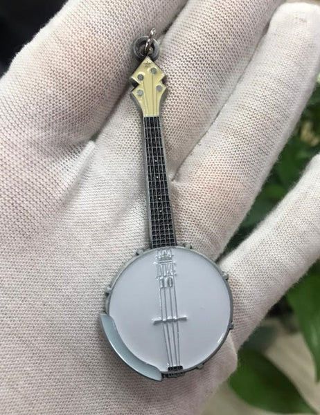 image of a duke10 banjolele keychain