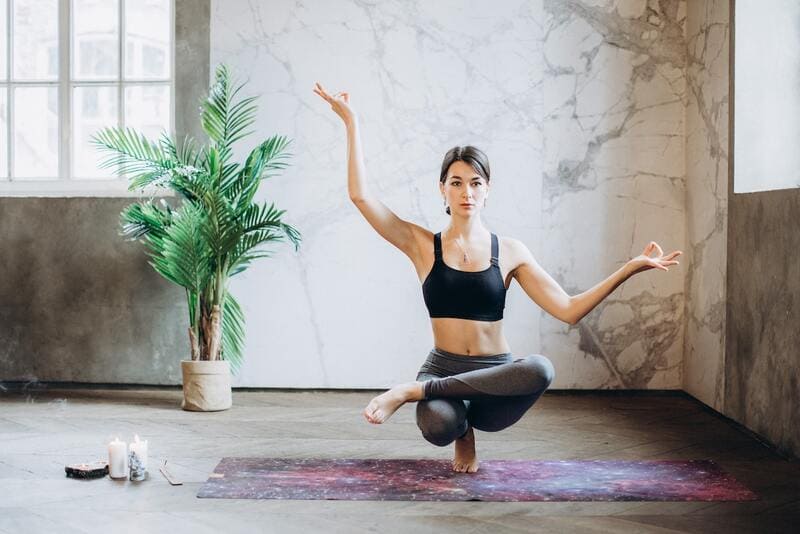 La aromaterapia en el yoga y sus beneficios