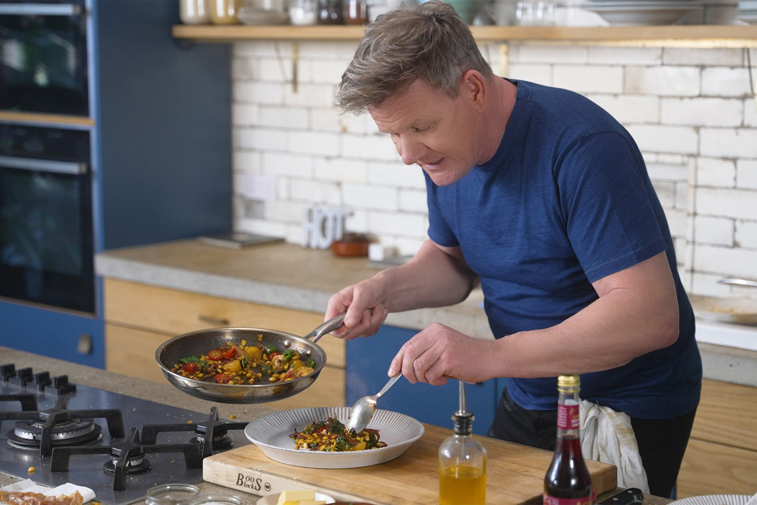 https://hexclad.com/blogs/news/gordon-ramsay