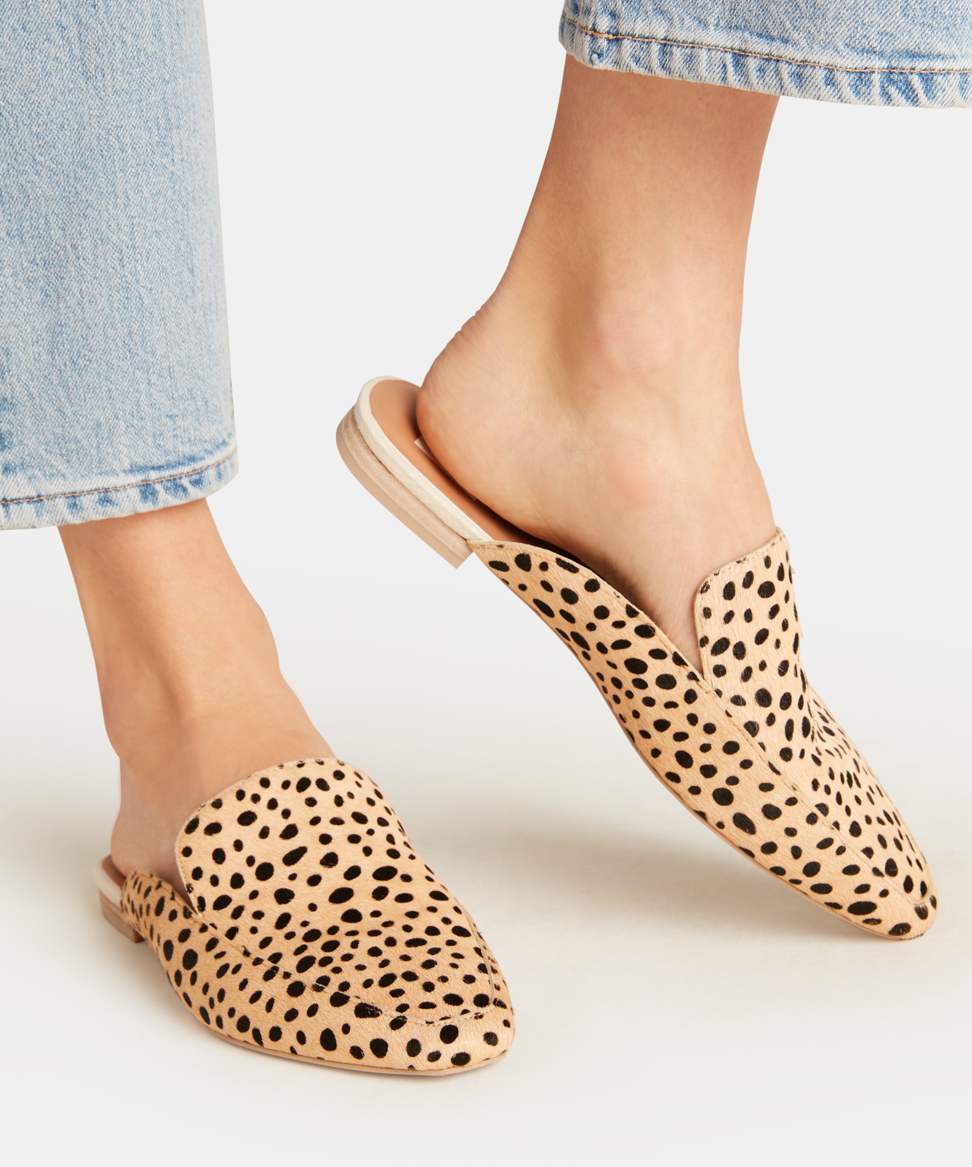 dolce vita leopard flats