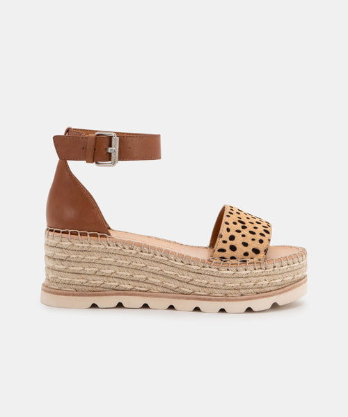 dolce vita pipi wedge sandal