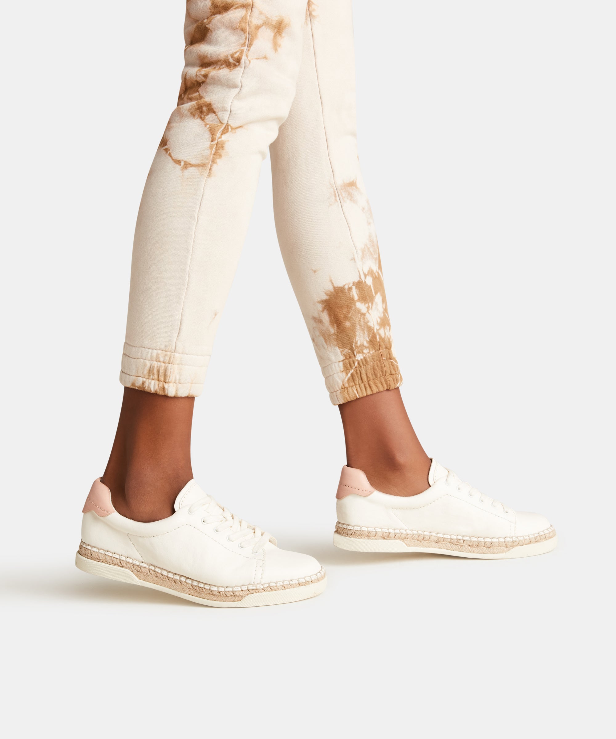 MADOX SNEAKERS IN WHITE – Dolce Vita