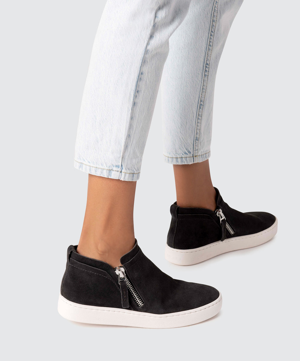 dolce vita tobee sneakers