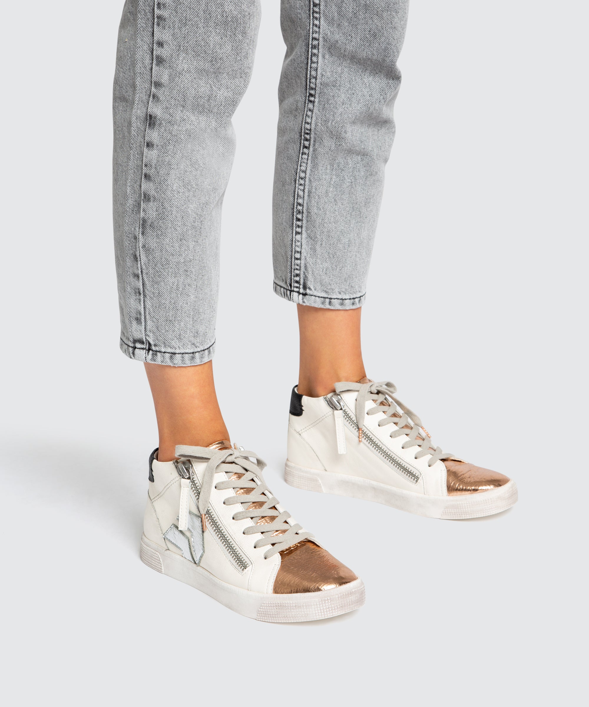 dolce vita women's sneakers