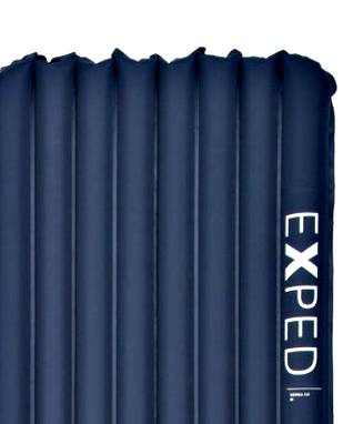 Enjoy your nights under the star on top of the Exped Versa 2R Sleeping Pad!