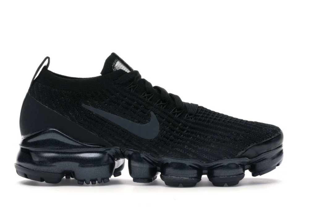 triple black vapormax flyknit 3