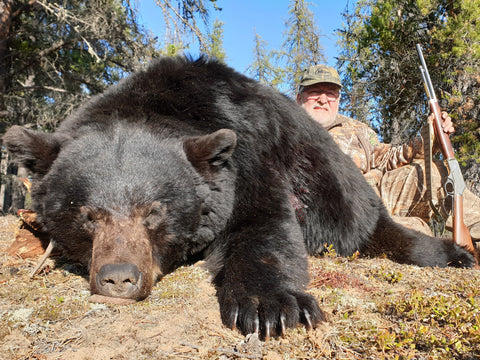 Black Bear Trophy Hunt in Alberta