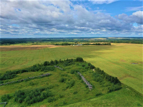 Beautiful Alberta farmland landscape 