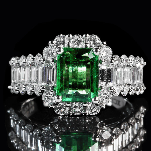 Emerald and Diamond Ring With Round and Baguette Cut Diamonds