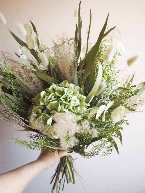 Bouquet vert et blanc – Atelier Lonicera