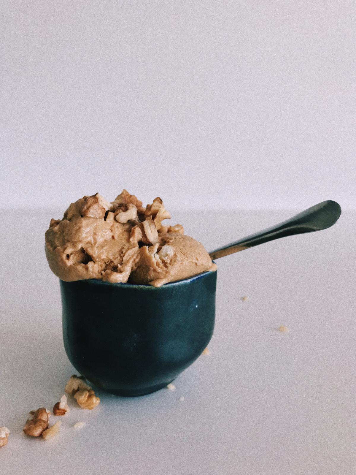 keçiboynuzlu kolay dondurma- homemade carob ice cream