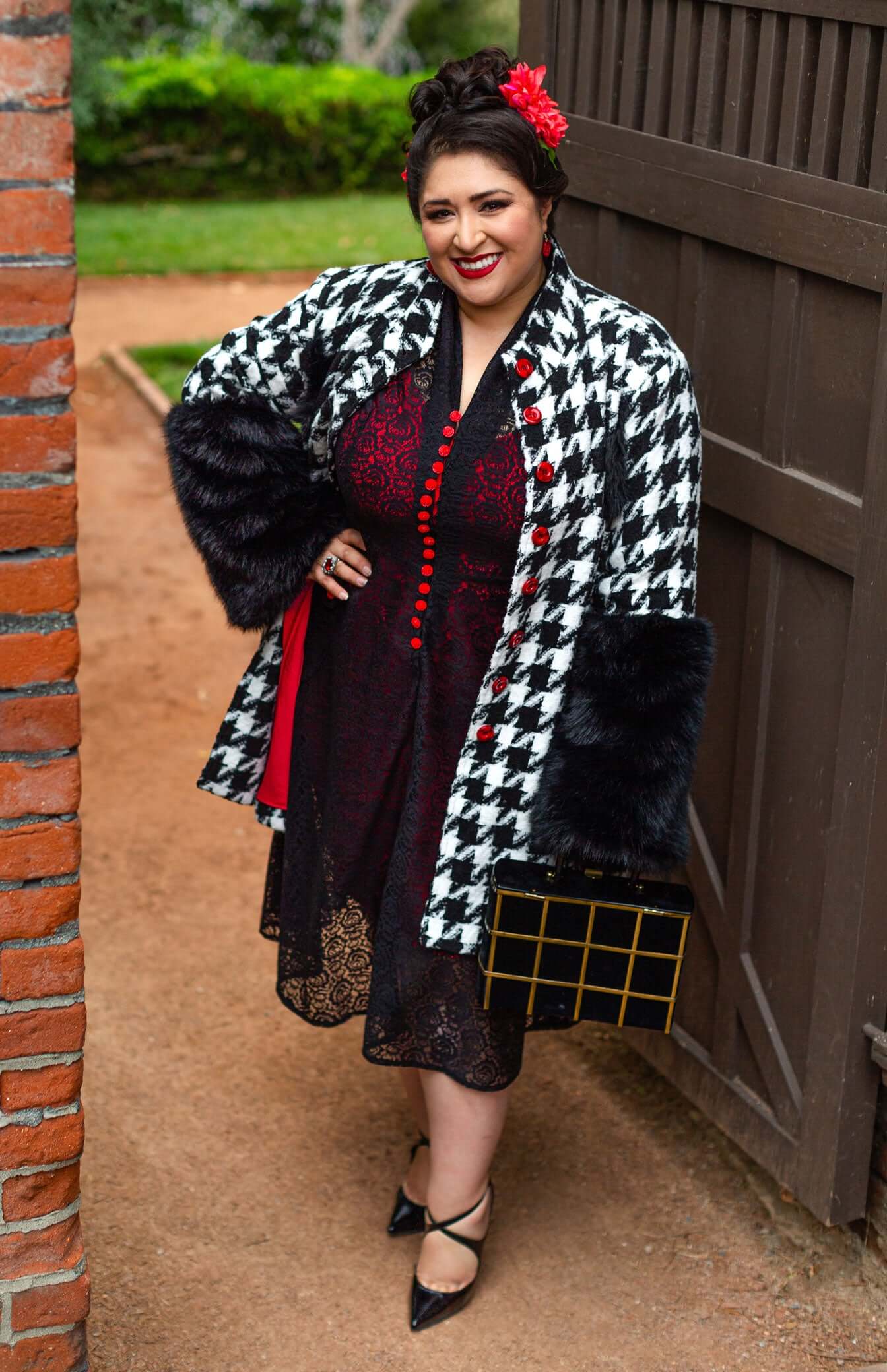 black and white marie houndstooth coat