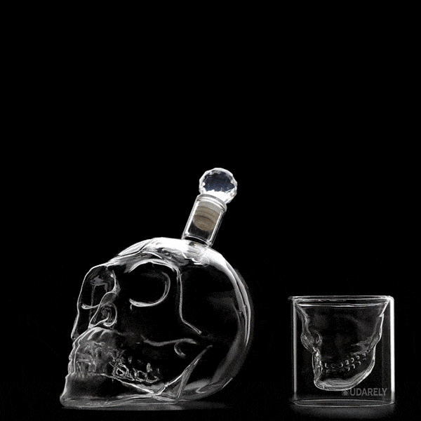 https://cdn.shopify.com/s/files/1/0037/8316/3993/products/skull-set-whiskey-shot-drink-double-udarely-drinkware-glassware-barware-cocktail-mocktail-coffee-tea-835186_600x.gif?v=1619847623