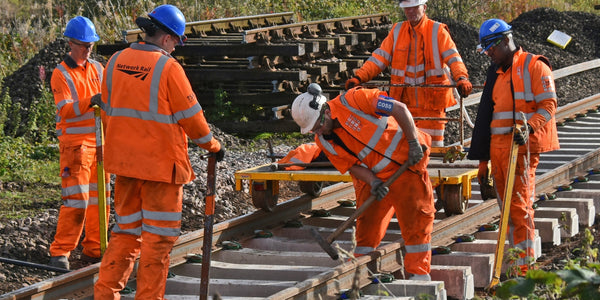 Arc clothing railway