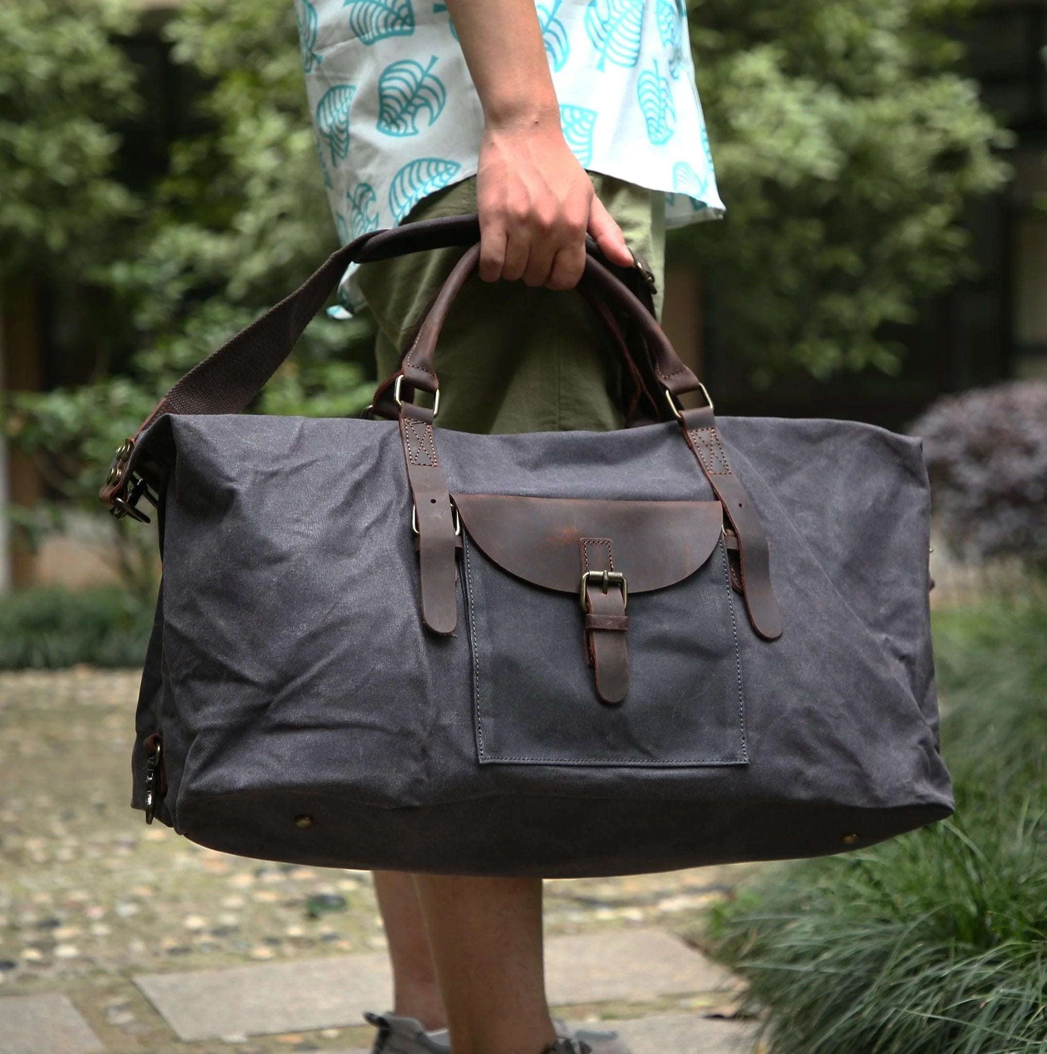 Best Waxed Canvas Duffle Bags Online - Readywares