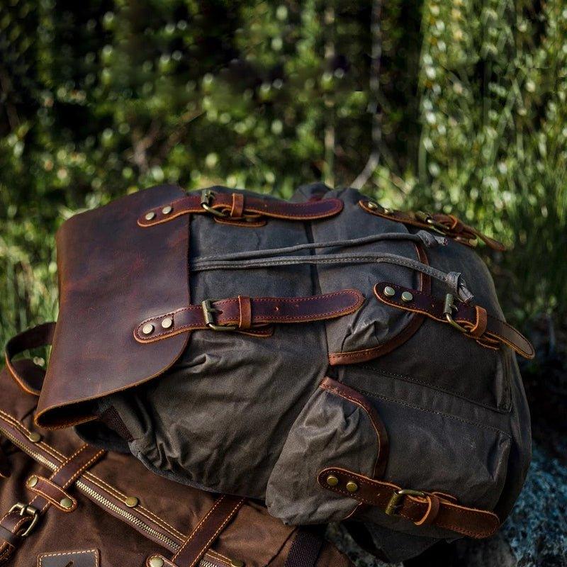 MODEL SHOW of Woosir Leather and Canvas Backpack 