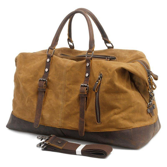 Leather vs Waxed Canvas: Which is the Best Choice for Outdoor enthusiasts?  - The Green Tanners