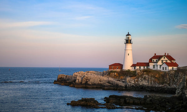 Maine is our main squeeze for breathtaking fall and winter road trip views!
