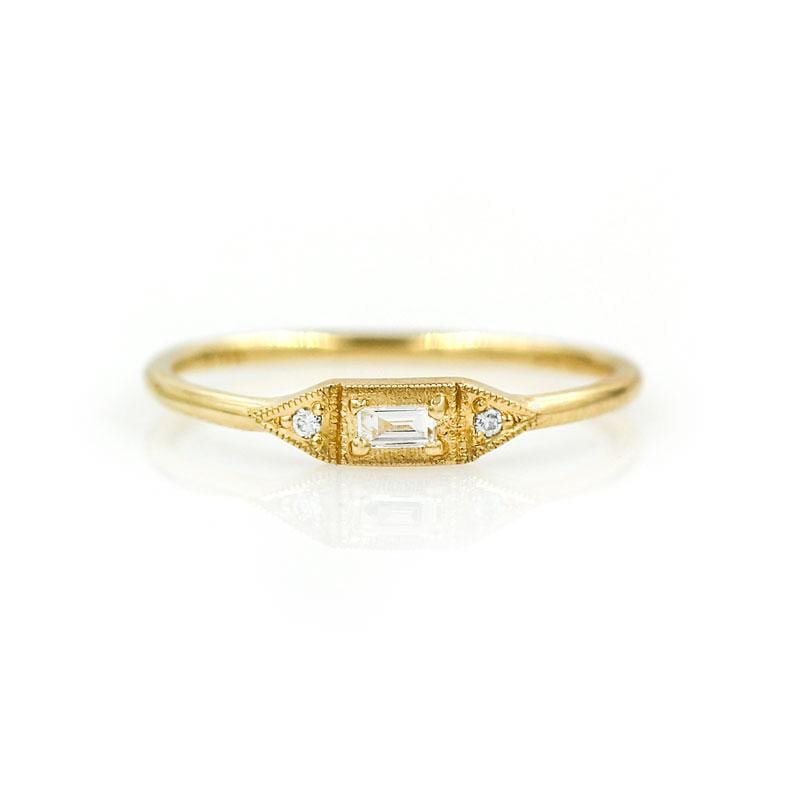 Diamond Baguette Mini Deco Point Ring