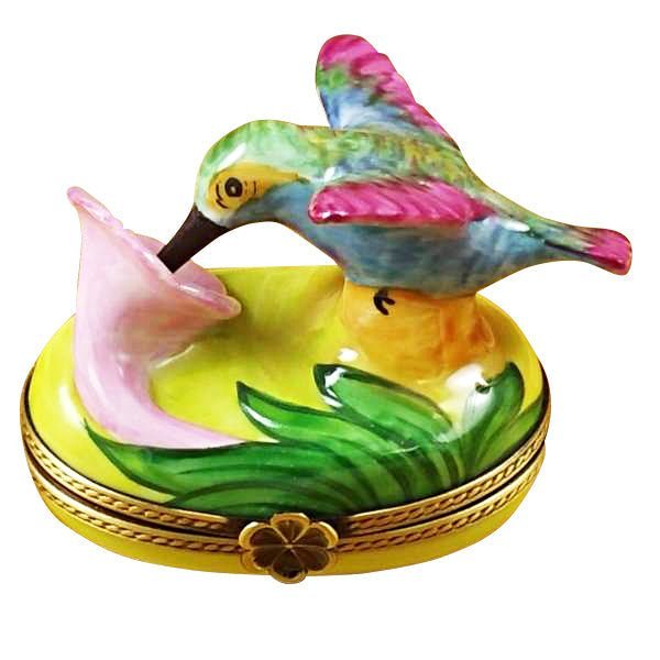 https://cdn.shopify.com/s/files/1/0038/0128/4672/products/hummingbird-limoges-box-240824_900x.jpg?v=1668509616