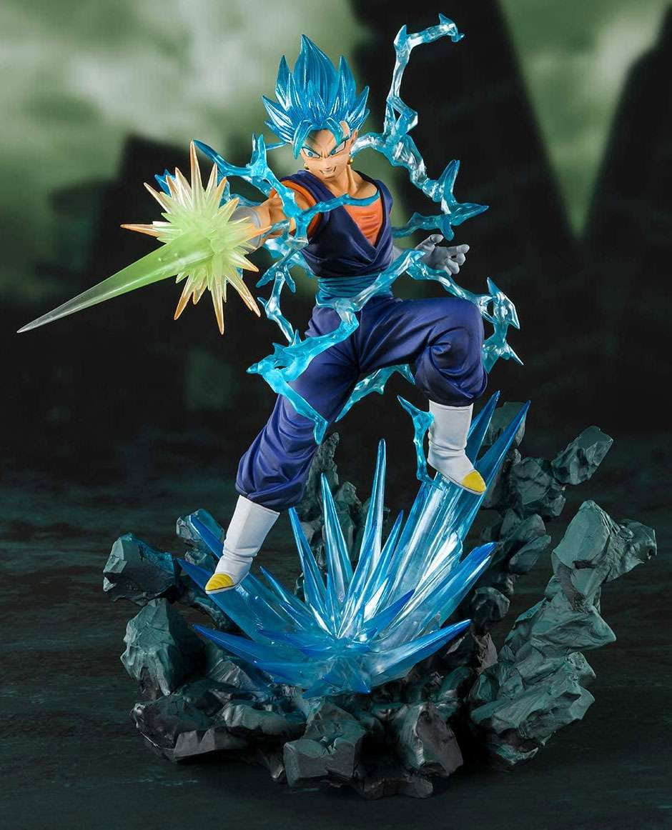 S.H.Figuarts Super Saiyan God Super Saiyan Son Goku Kaio-Ken - Canadian  Exclusive Release