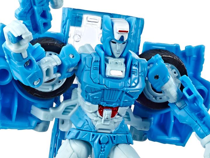 transformers war for cybertron siege chromia