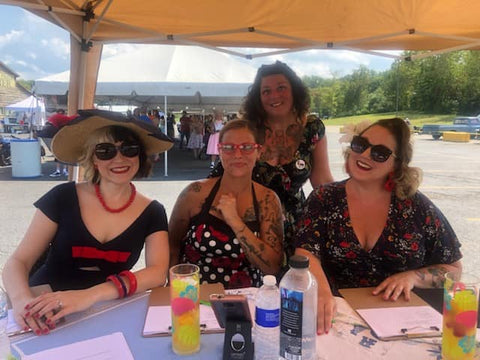 Judges at the pinup contest