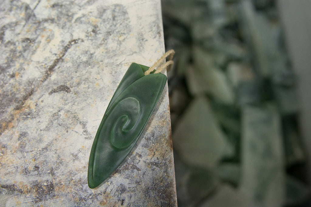 Pounamu shell necklace by Tim Steel