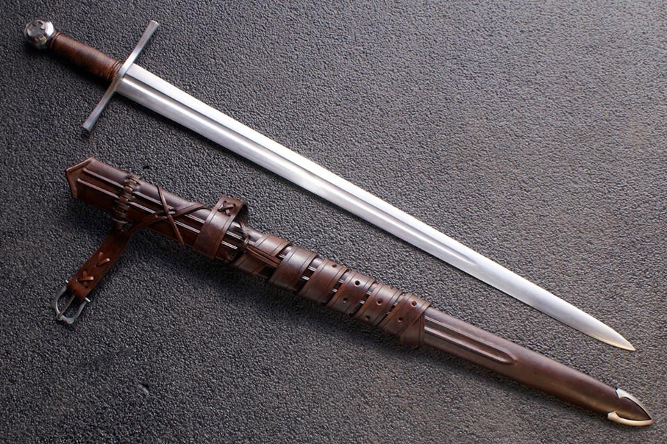 Appleseed edge sword