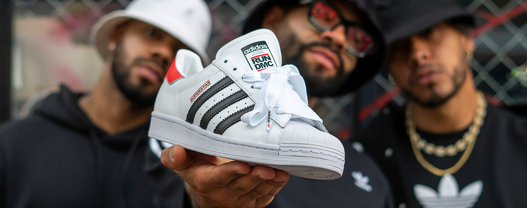 LANZAMIENTO SUPERSTAR RUN DMC –