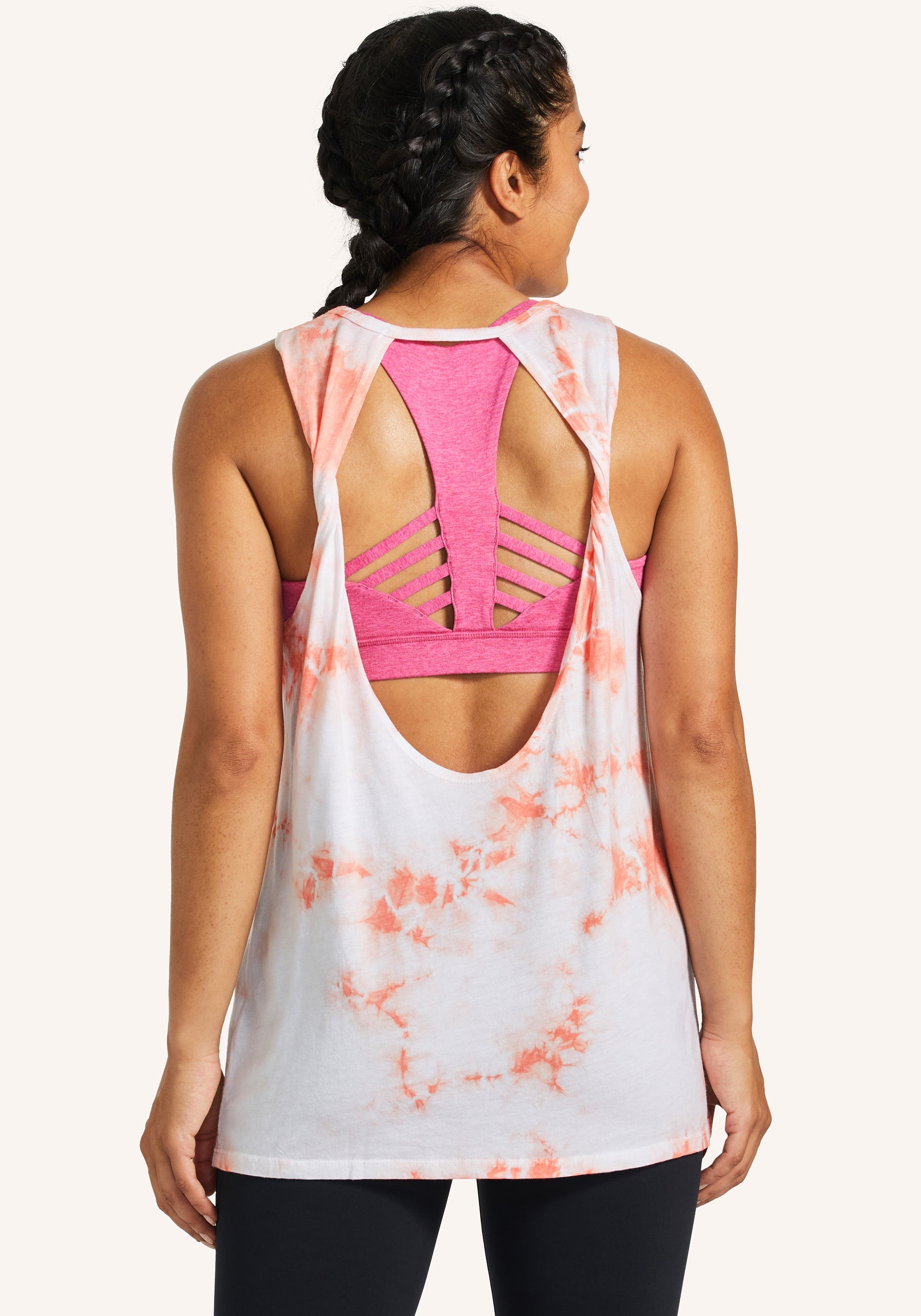 Seamless Twist Back Tank – Peloton Apparel US