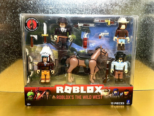 Roblox Action Collection - 15th Anniversary Roblox Icons Gold Collector's  Set [Includes Exclusive Virtual Item]