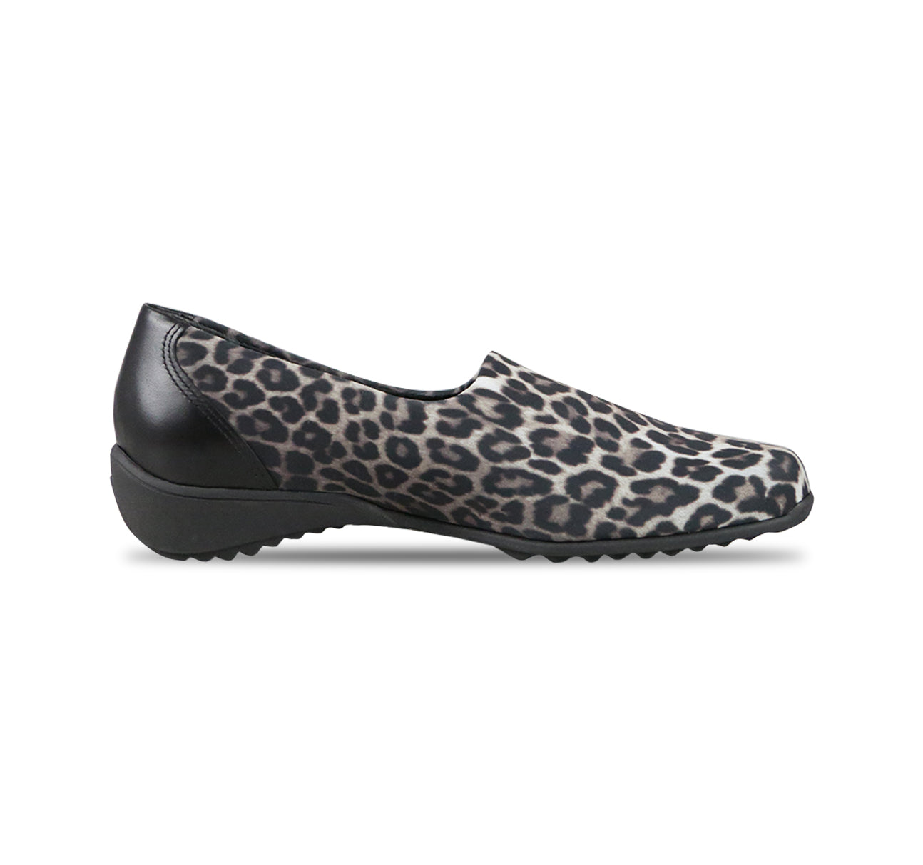 munro slip on shoes