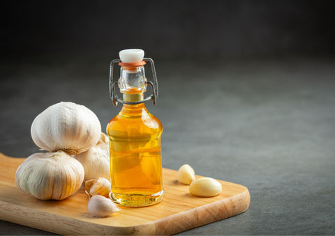 Garlic-oil