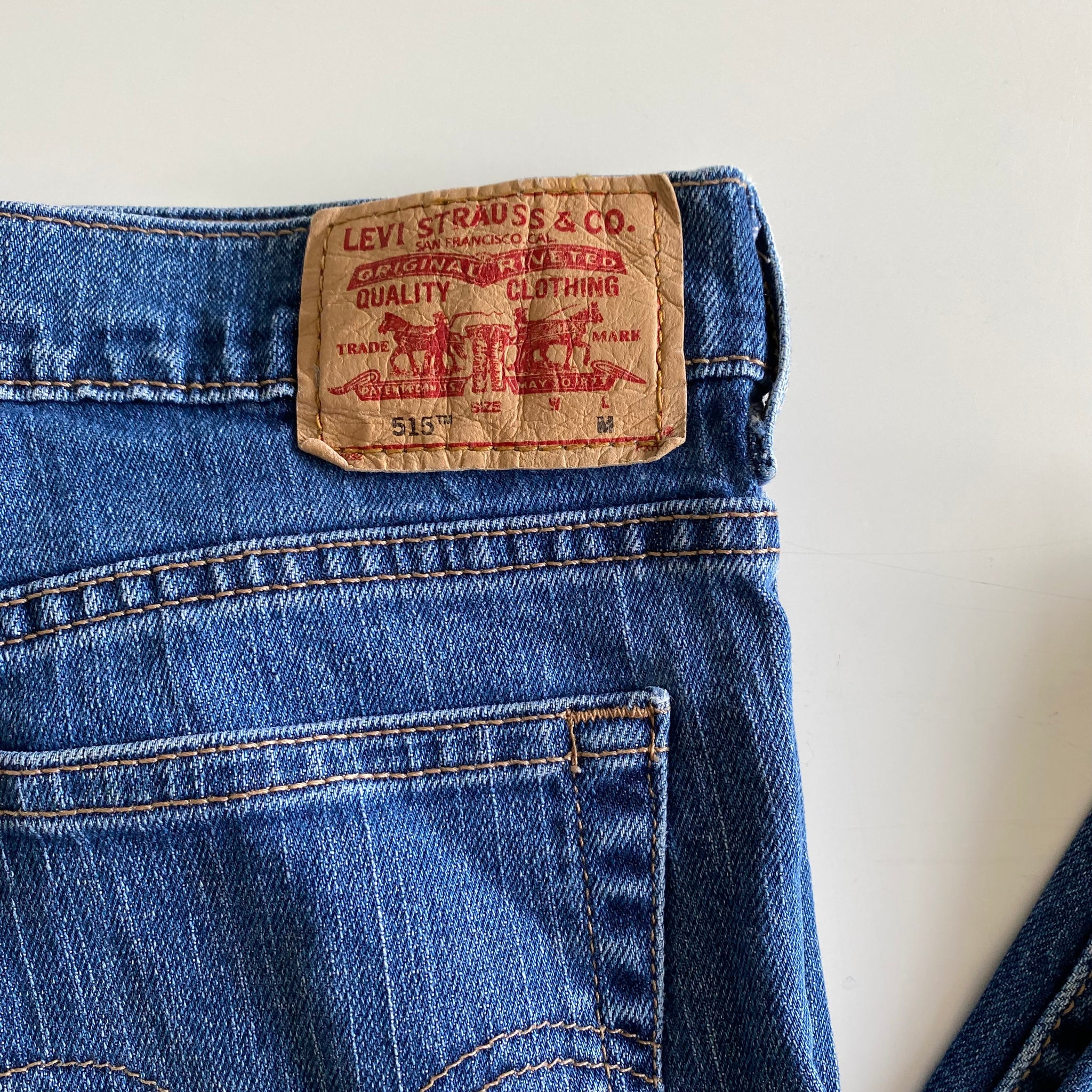 Levi's 515 Jeans W33 L26 – Red Cactus Vintage