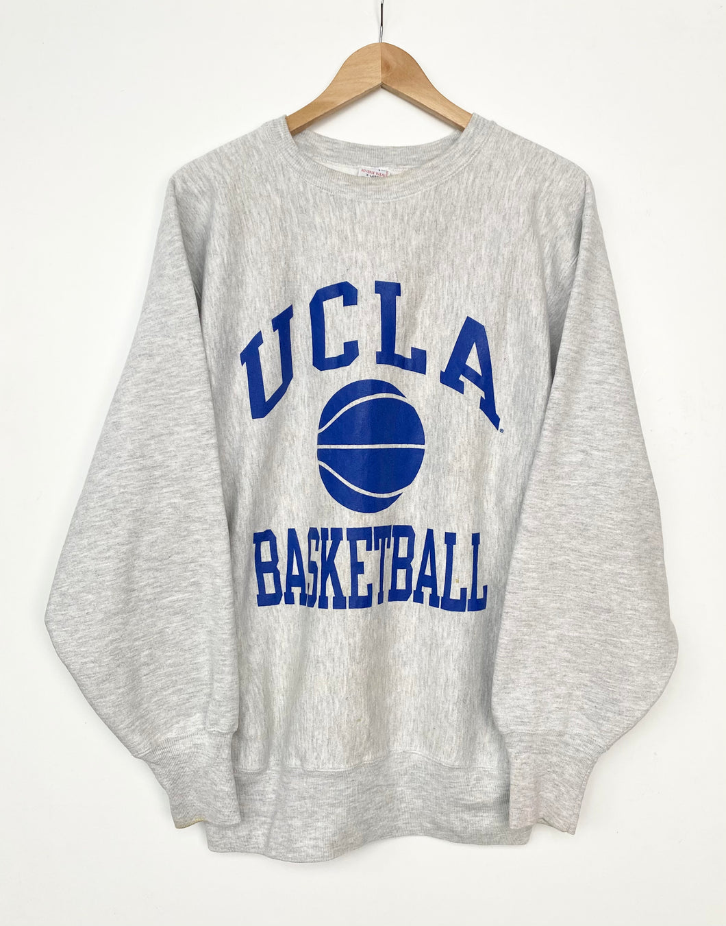 贅沢屋の ラッセル UCLA バスケの人気アイテム メルカリ 2023年最新