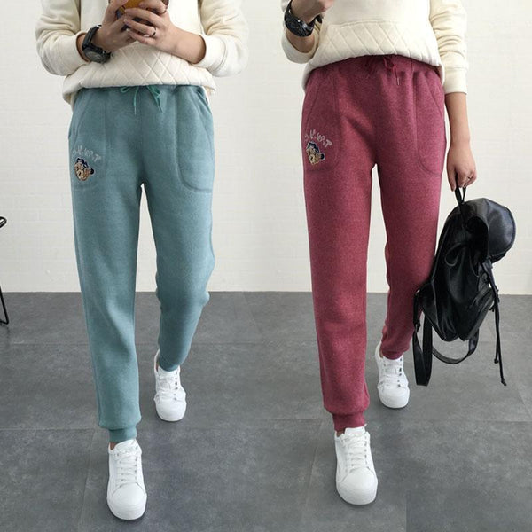 sweatpants outfit women