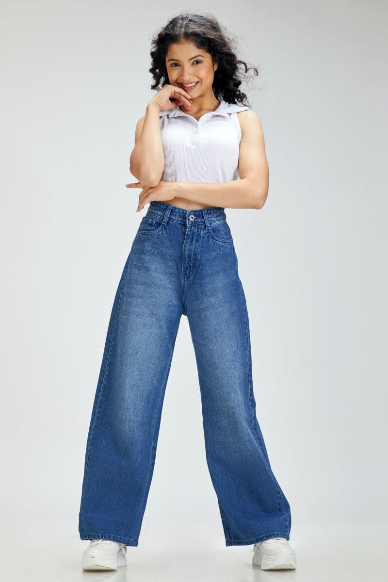 Madish - High waist jeans..Like these!
