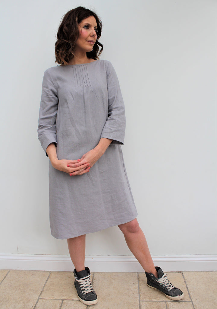 Livia - linen dress with pintucks details and side pockets – voy