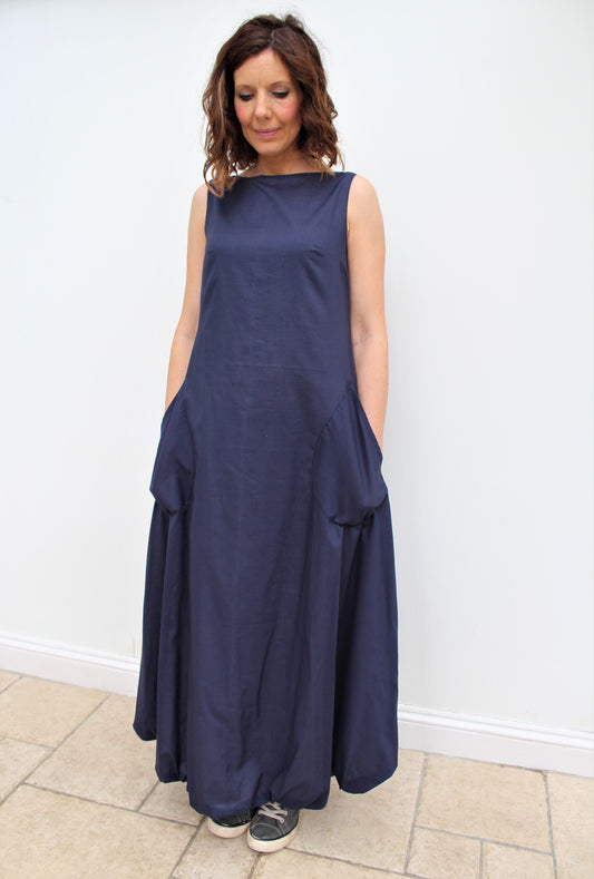 Paris - Wool long dress with bubble hem