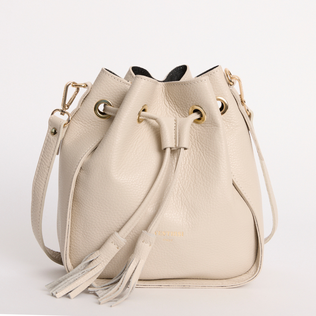 Tanned I Modern Classic Luxury Leather Bag I Bucket Bag Tote Cherry  TO/BU-CH Shop Cult Modern